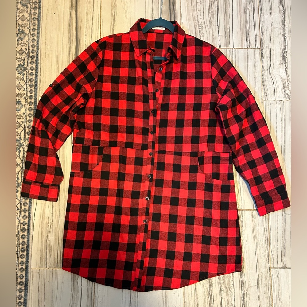 Red and Black Plaid Button-Up Boyfriend Flannel Tunic Length - Picture 1 of 16